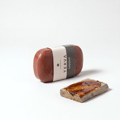 Emendo Tar Soap (100g) with tarred pine offcut