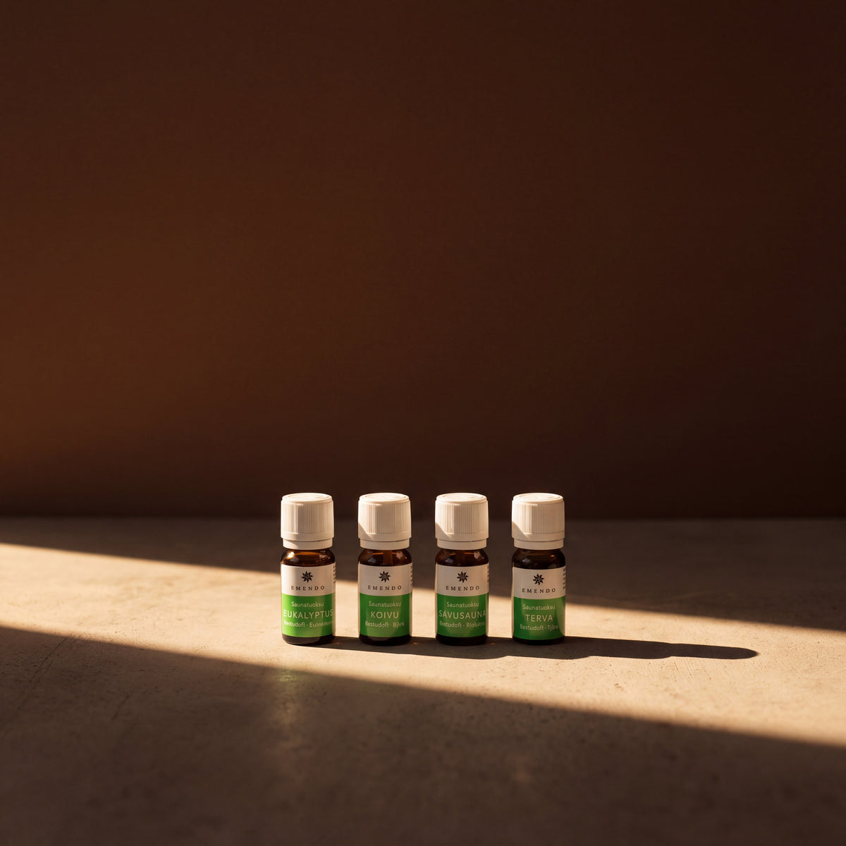 Emendo Sauna Scents (4 x 10ml) - lifestyle in sunlight