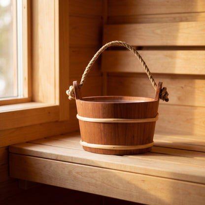 4 Living Sauna Bucket Alder With Rope Handle 4 Litre - in the sauna