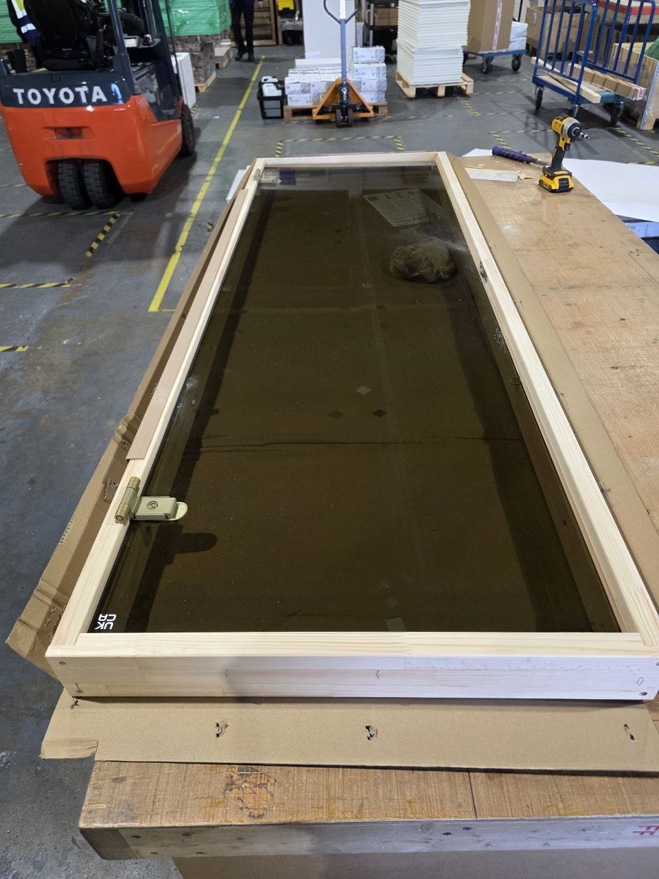 Bronze Glass Sauna Door with Pine Frame and Bronze Hinges (Standard) - (B - Stock) Sauna Door | Finnmark Sauna