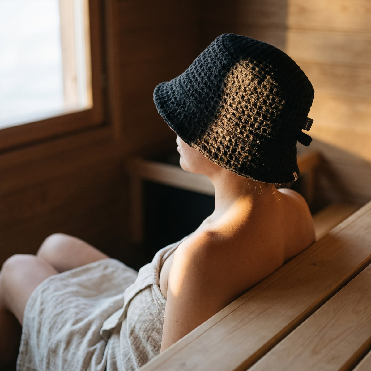 Luhta Pellava Sauna Bucket Hat - worn