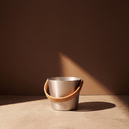 Rento 5 Litre Anodised Aluminium Sauna Bucket in Natural - lifestyle in sunlight