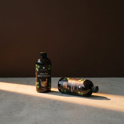 Emendo Pine Sauna Scent (500ml) - lifestyle in sunlight