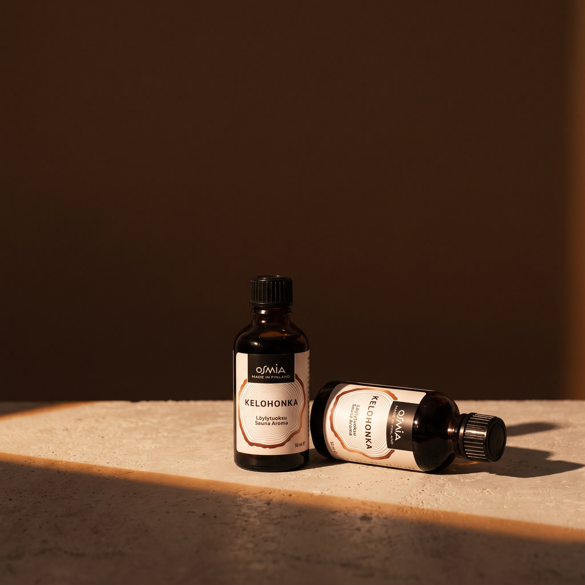 Lapland Dry Wood Sauna Aroma (Kelohonka) by Osmia (50ml) - lifestyle in sunlight