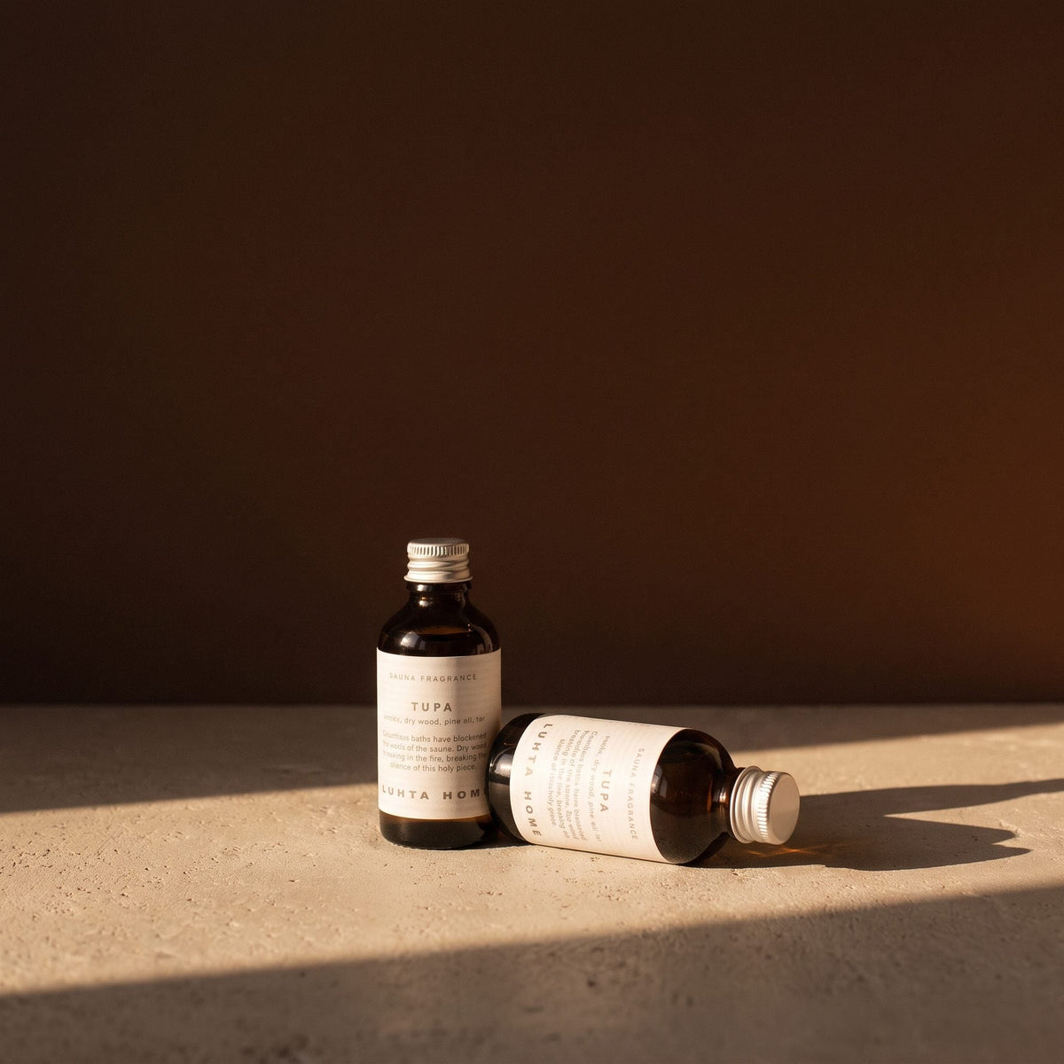 Luhta Tupa Sauna Oil Drops - lifestyle in sunlight