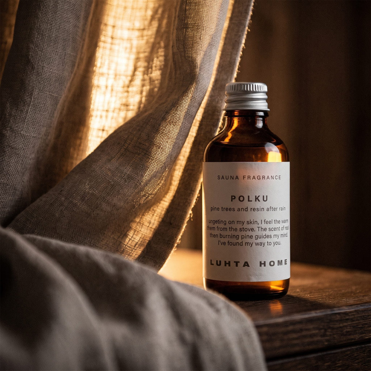 Luhta Polku Sauna Oil Drops - lifestyle behind linen curtain