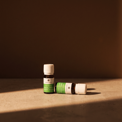 Emendo Eucalyptus Sauna Scent (10ml) - lifestyle in sunlight