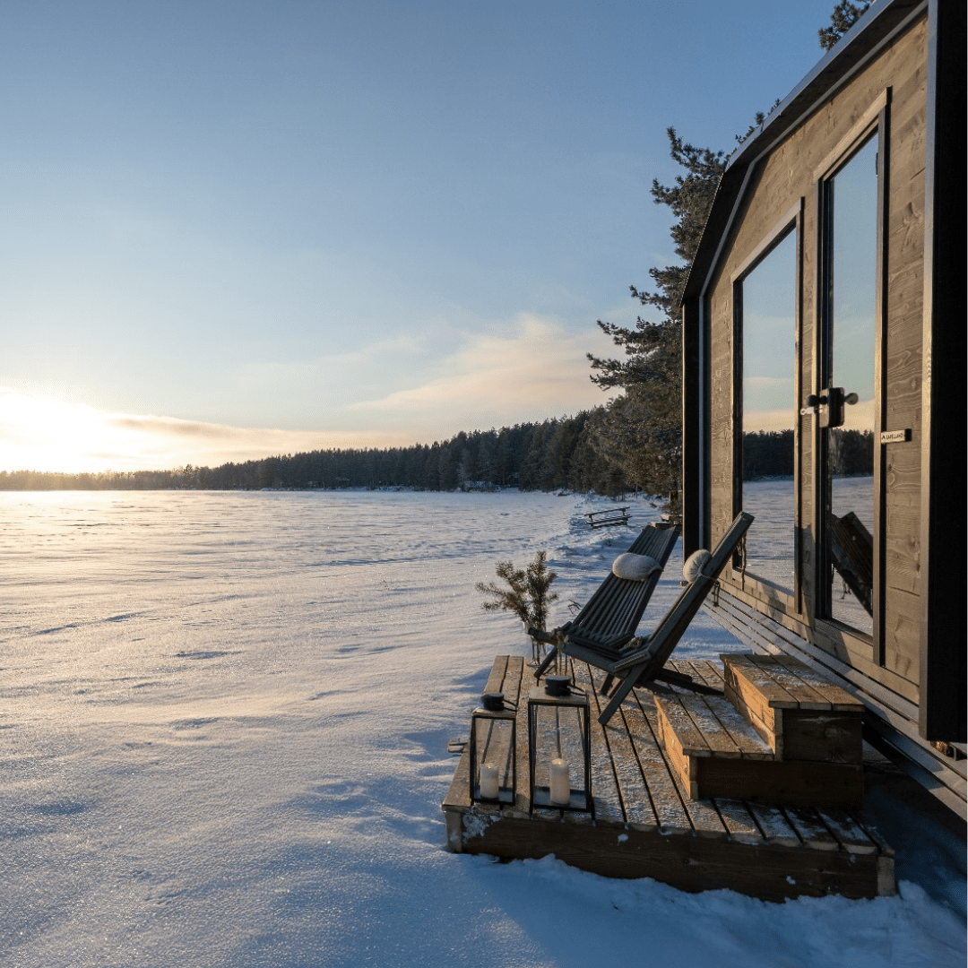 Outdoor Sauna Trailer 'Ilves' Plus (8 - 10 people) by Lapelland Sauna Trailer | Finnmark Sauna