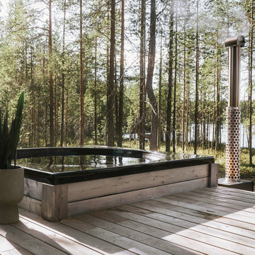 Pisara Wood - Burning Outdoor Hot Tub by Drop Spa Hot Tub | Finnmark Sauna