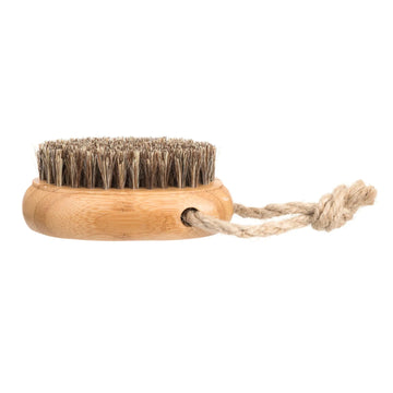 Rento Oval Wooden Nail Brush Bamboo & Natural Hair
